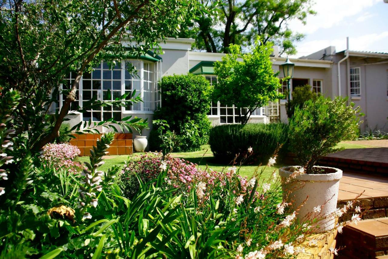 Melville Manor Guest House 约翰内斯堡 外观 照片