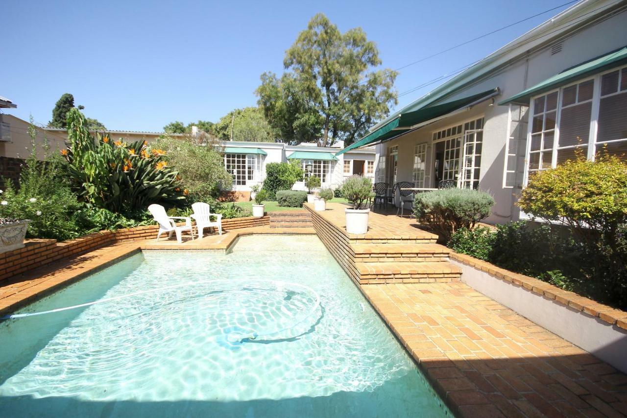 Melville Manor Guest House 约翰内斯堡 外观 照片