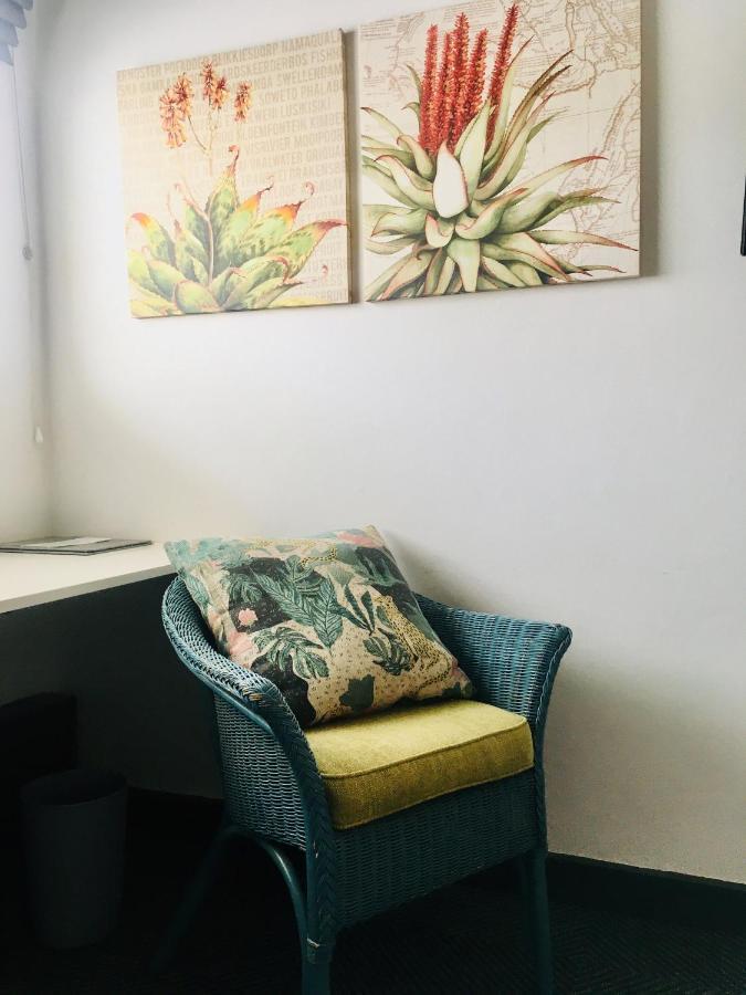 Melville Manor Guest House 约翰内斯堡 外观 照片